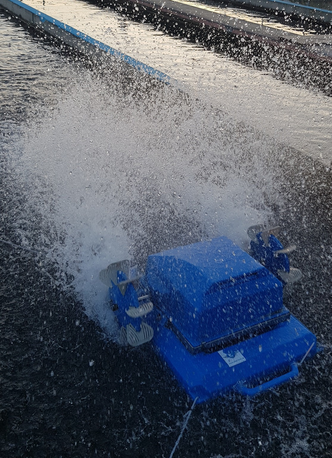 Aqua Wheel Sauerstoff und Strömung für Ihre Fische