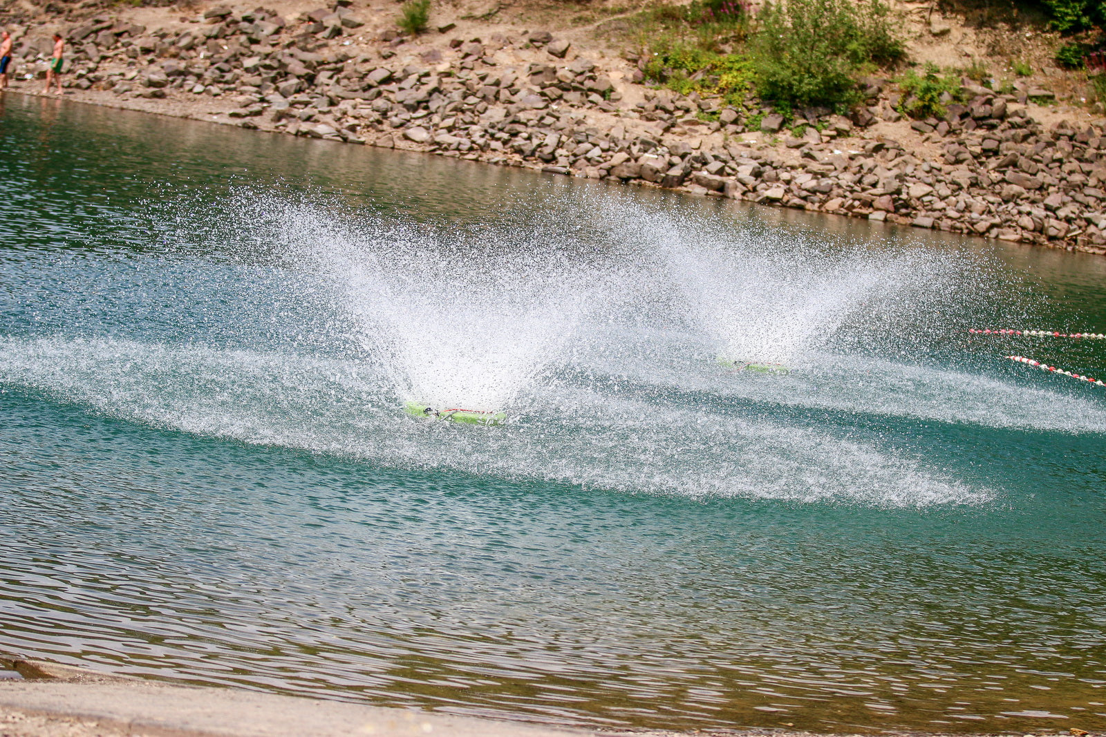 Aqua Tauchpilz mit Springbrunnenauswurf - Alles-Fisch